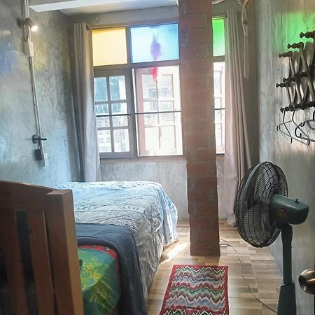 Huen Chiang Man Hostel (Adults Only) เชียงใหม่ ภายนอก รูปภาพ