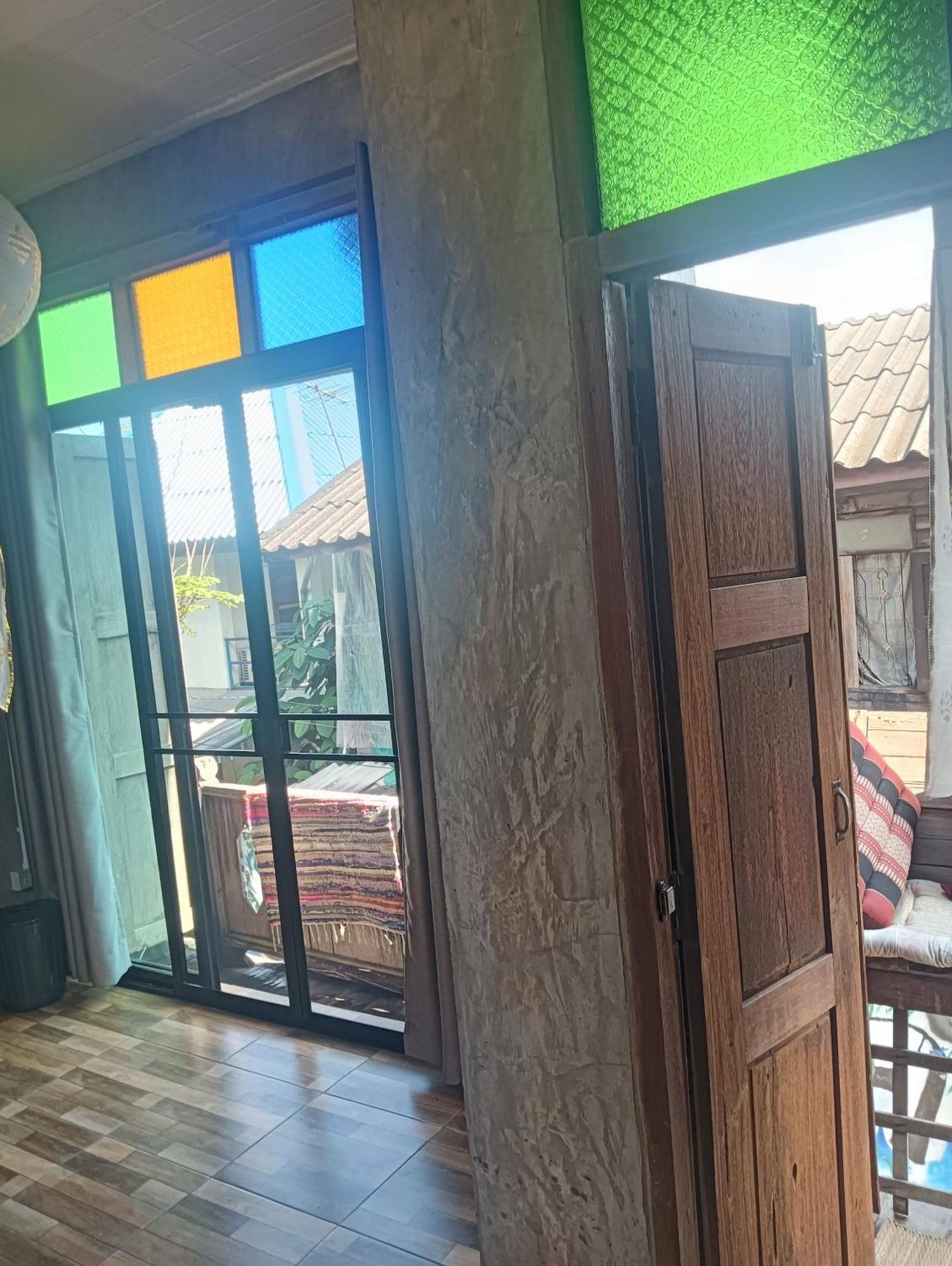 Huen Chiang Man Hostel (Adults Only) เชียงใหม่ ภายนอก รูปภาพ